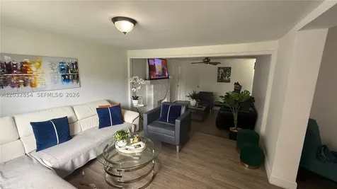 261 NW 139th Street Miami FL 33168