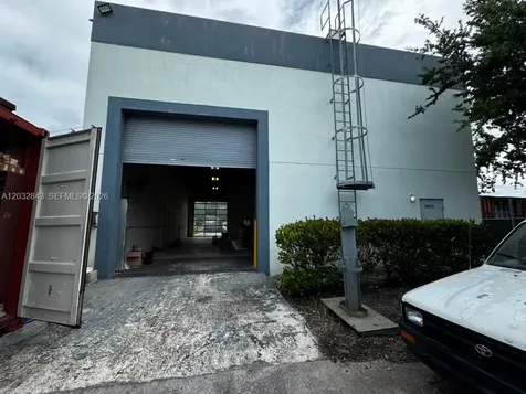 10810 NW 22nd Street Sweetwater FL 33172