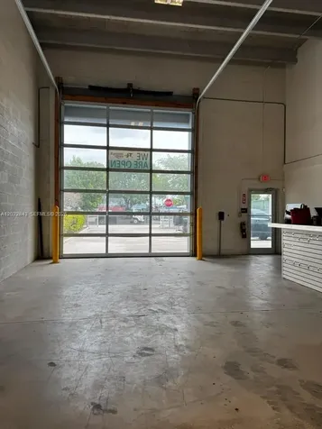 10810 NW 22nd Street Sweetwater FL 33172