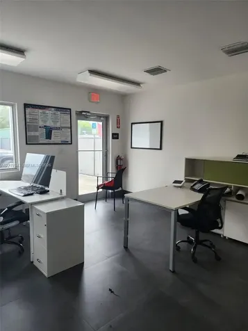 10810 NW 22nd Street Sweetwater FL 33172
