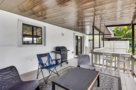 8210 SW 96th Court Miami FL 33173