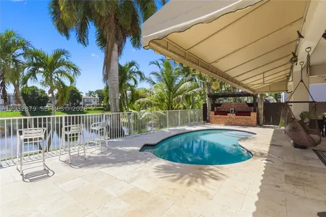 6240 SW 163rd Place Miami FL 33193