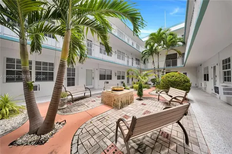 260 Ocean Drive Miami Beach FL 33139