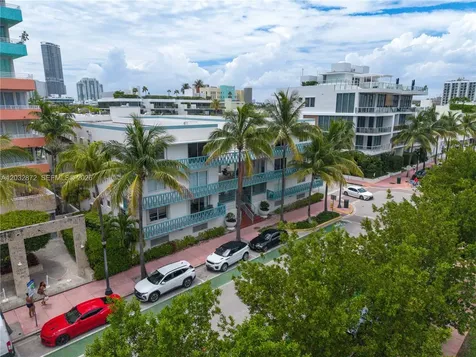 260 Ocean Drive Miami Beach FL 33139