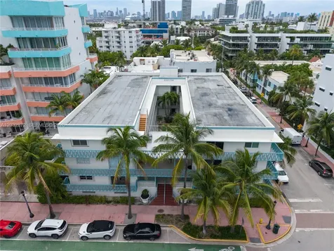 260 Ocean Drive Miami Beach FL 33139