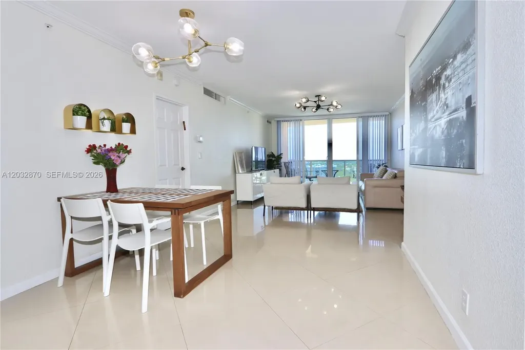 2501 S Ocean Drive Hollywood FL 33019