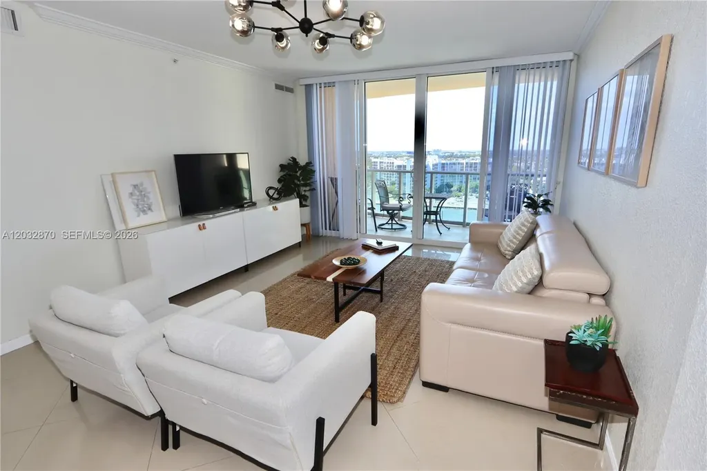 2501 S Ocean Drive Hollywood FL 33019