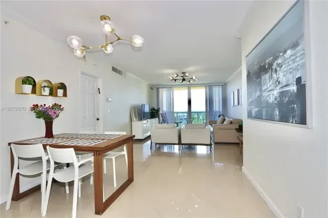 2501 S Ocean Drive Hollywood FL 33019