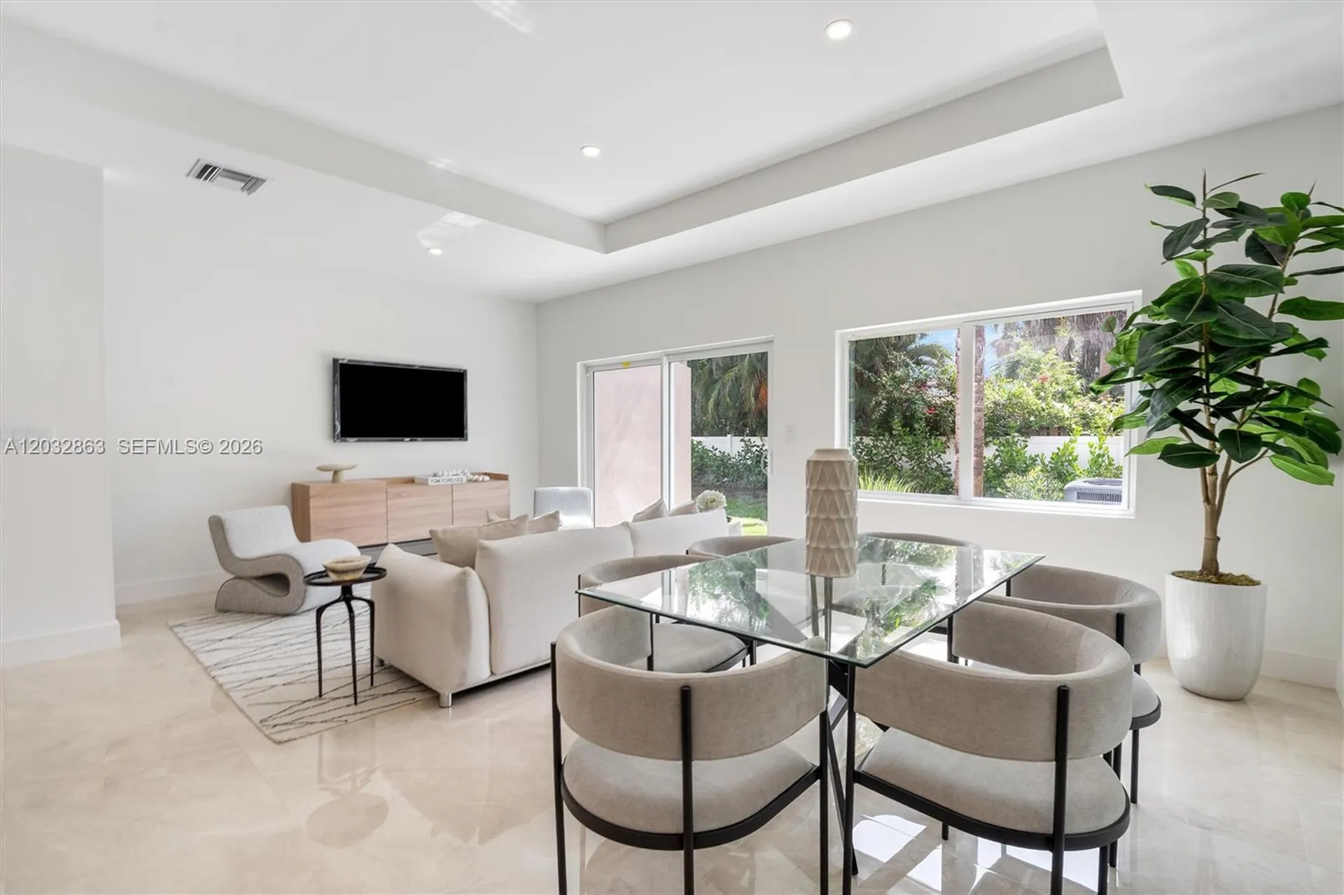1537 NW 94th Way Coral Springs FL 33071
