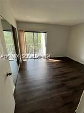 7727 SW 86th Street Miami FL 33143