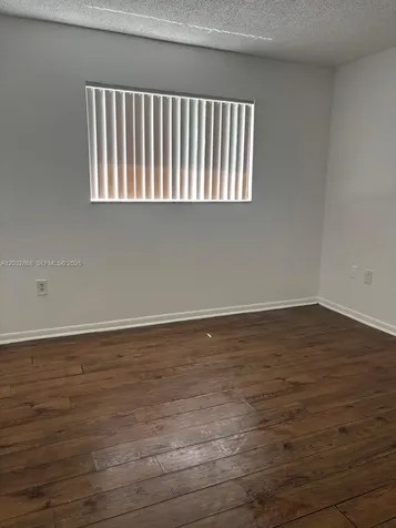 2925 W 80th Street Hialeah FL 33018