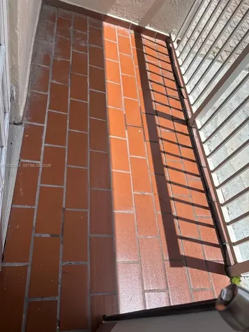 2925 W 80th Street Hialeah FL 33018