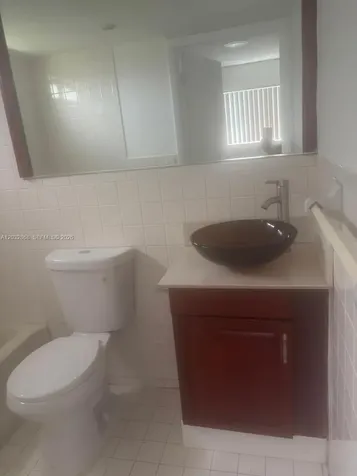 2925 W 80th Street Hialeah FL 33018