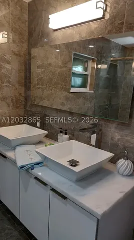 320 SE 15 Place Cape Coral FL 33990
