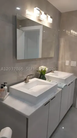 320 SE 15 Place Cape Coral FL 33990