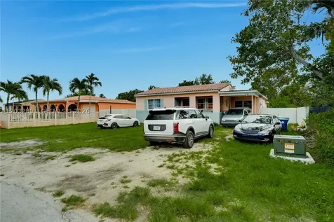 5860 SW 19th Street Miami FL 33155