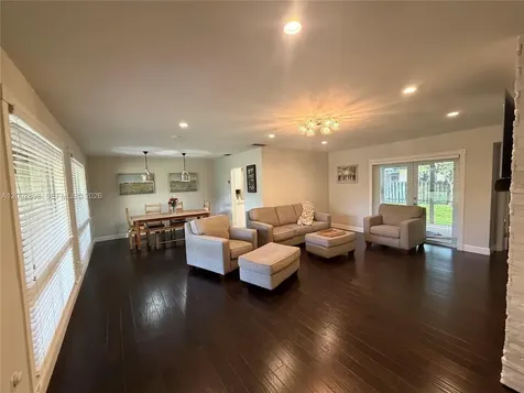 8907 SW 49th Court Cooper City FL 33328
