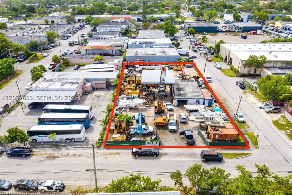 2301 SW 57th Avenue West Park FL 33023