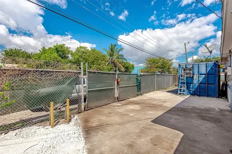 2301 SW 57th Avenue West Park FL 33023