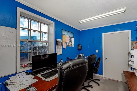 2301 SW 57th Avenue West Park FL 33023
