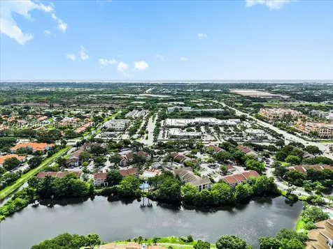 2303 N Congress Avenue Boynton Beach FL 33426