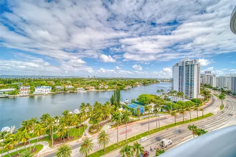 5401 Collins Avenue Miami Beach FL 33140