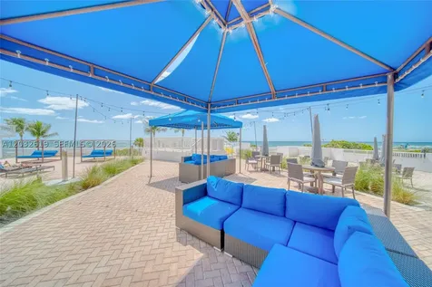 5401 Collins Avenue Miami Beach FL 33140
