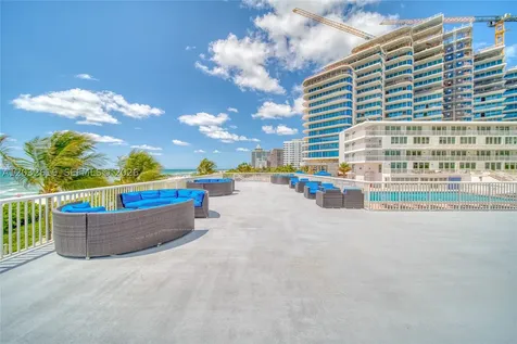 5401 Collins Avenue Miami Beach FL 33140