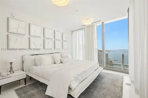 300 Biscayne Boulevard Way Miami FL 33131