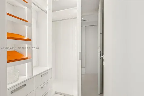 300 Biscayne Boulevard Way Miami FL 33131