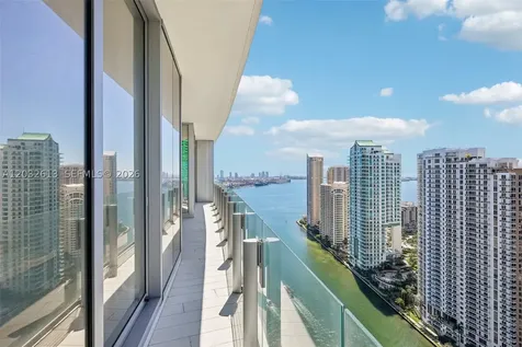 300 Biscayne Boulevard Way Miami FL 33131