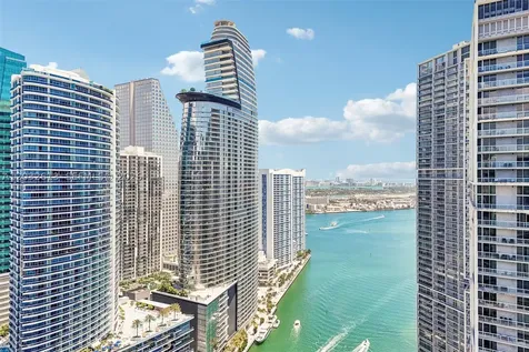 300 Biscayne Boulevard Way Miami FL 33131