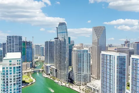 300 Biscayne Boulevard Way Miami FL 33131