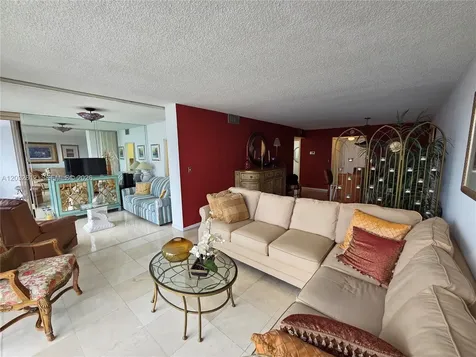400 Leslie Drive Hallandale Beach FL 33009