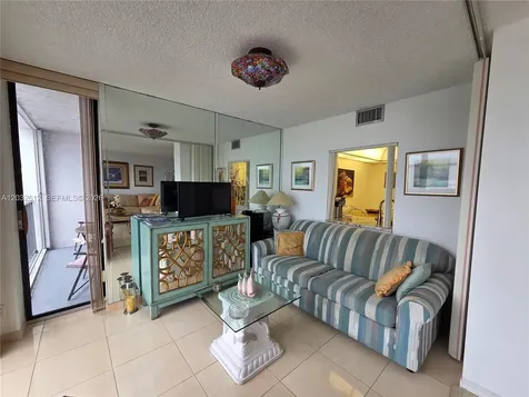400 Leslie Drive Hallandale Beach FL 33009