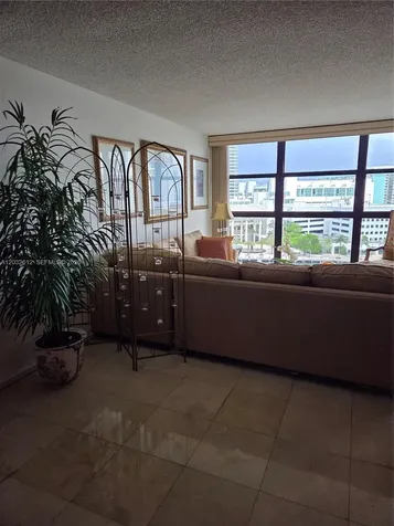 400 Leslie Drive Hallandale Beach FL 33009