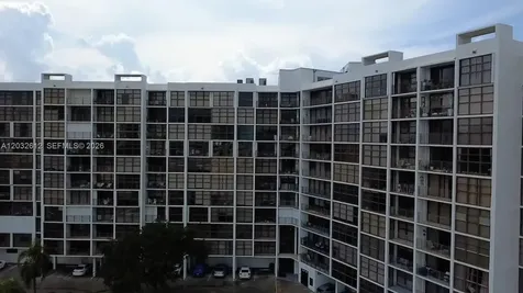 400 Leslie Drive Hallandale Beach FL 33009