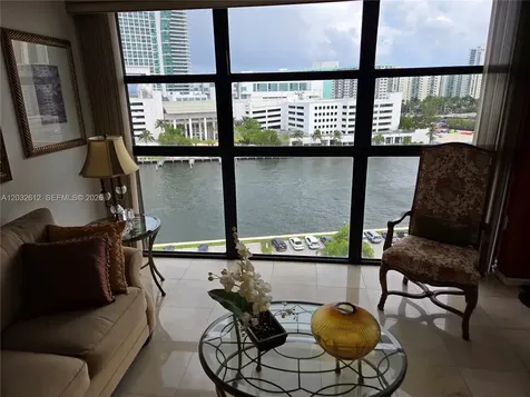 400 Leslie Drive Hallandale Beach FL 33009