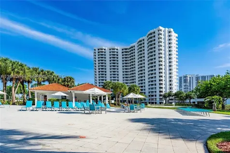 3300 NE 192nd Street Aventura FL 33180