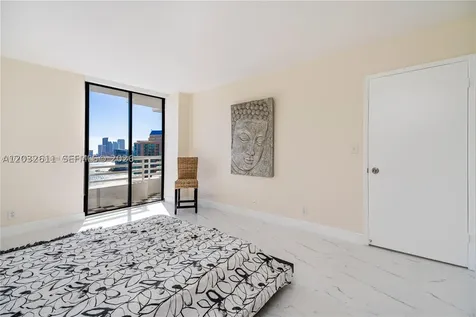 3300 NE 192nd Street Aventura FL 33180