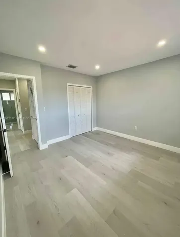 950 NW 36th Avenue Miami FL 33125