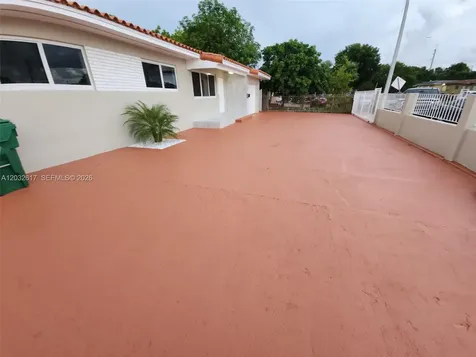 950 NW 36th Avenue Miami FL 33125