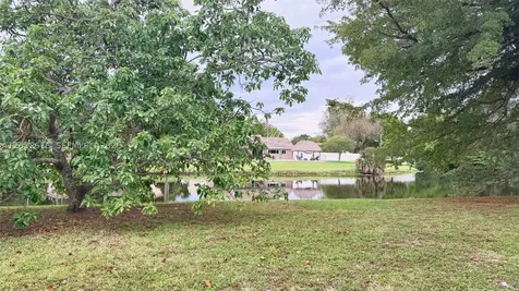 8668 SW 50th Street Cooper City FL 33328