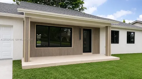8668 SW 50th Street Cooper City FL 33328