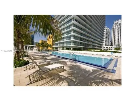 1111 SW 1 Avenue Miami FL 33130