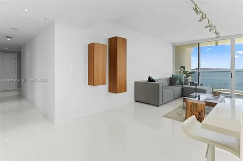 800 Claughton Island Drive Miami FL 33131
