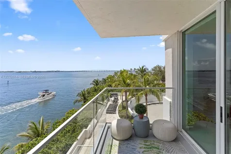800 Claughton Island Drive Miami FL 33131