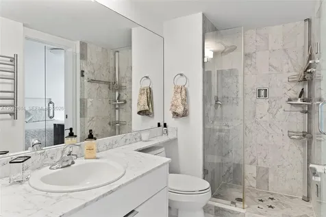 800 Claughton Island Drive Miami FL 33131