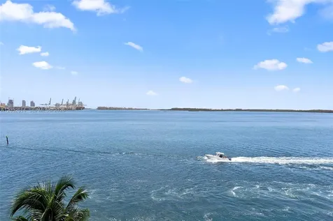 800 Claughton Island Drive Miami FL 33131