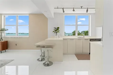 800 Claughton Island Drive Miami FL 33131